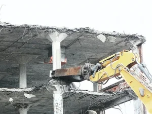 Демонтаж монолитных зданий